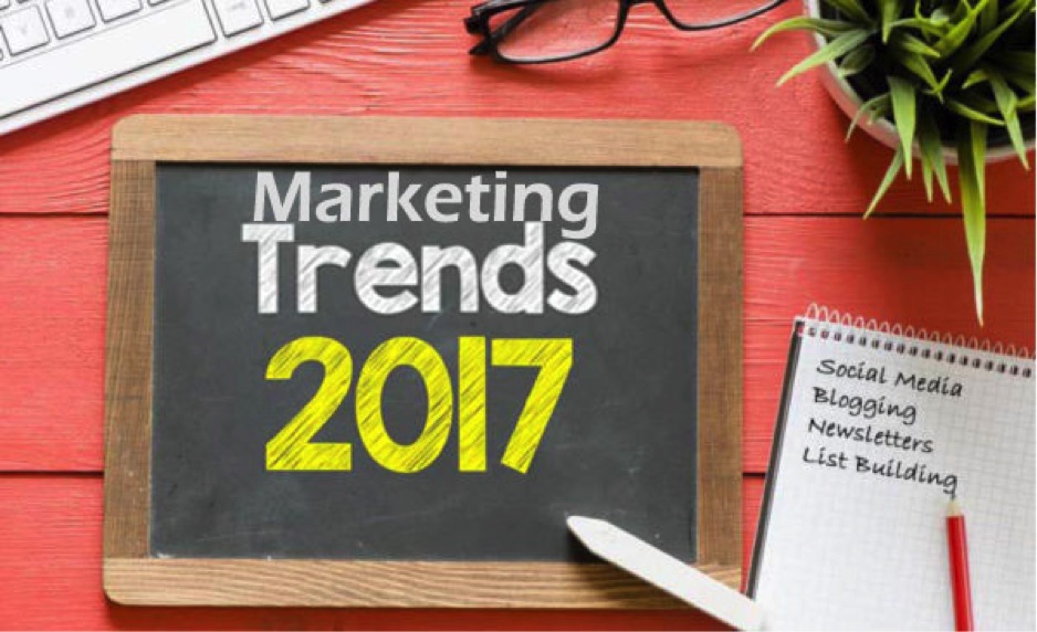 A chalkboard displaying award-winning digital marketing trends for 2017.